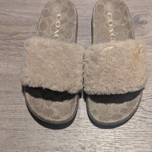 Coach Ulla  Cream Fuzzy Slide Sandals